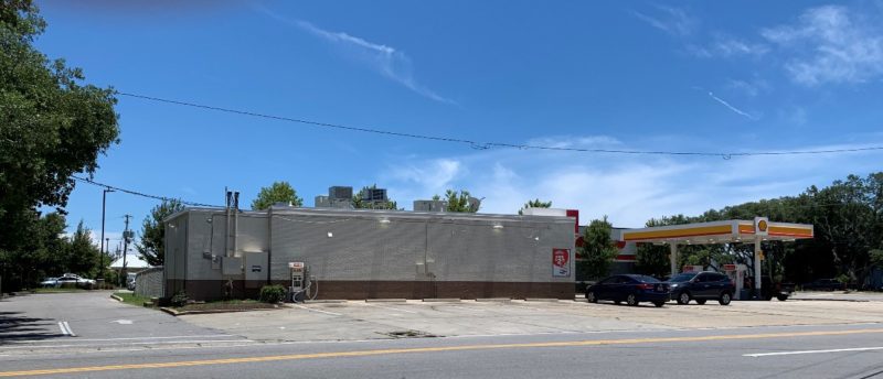 Three Men Robbed at Knifepoint